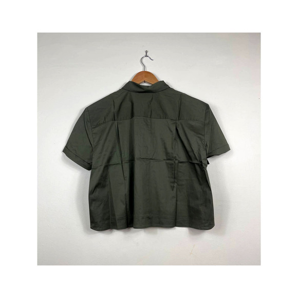 New Good American The Crop Shirt in Sage - Picture 4 of 10